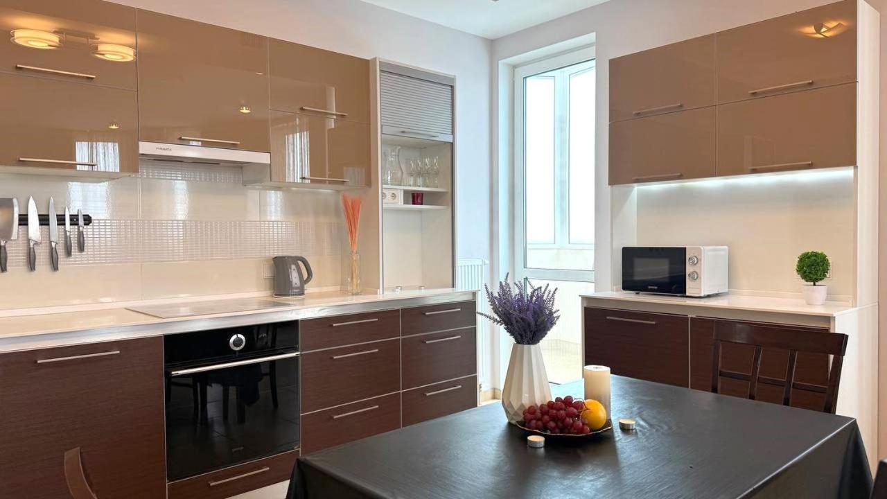 Bright House On 23 Serpnya 哈尔科夫 外观 照片